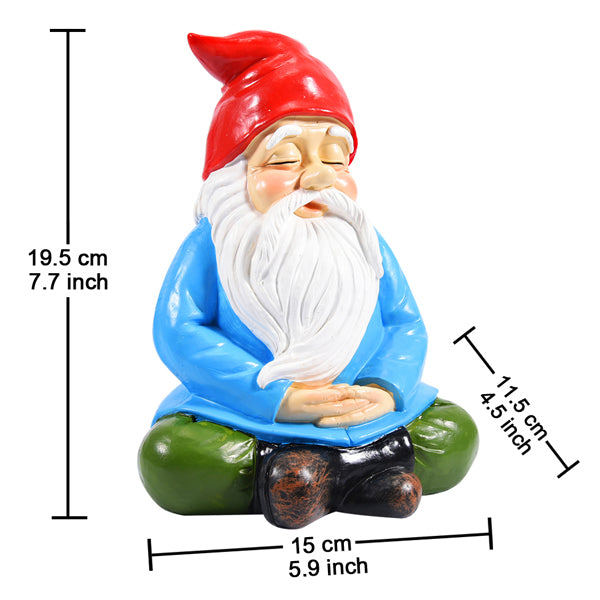 Mediterende Nisse
