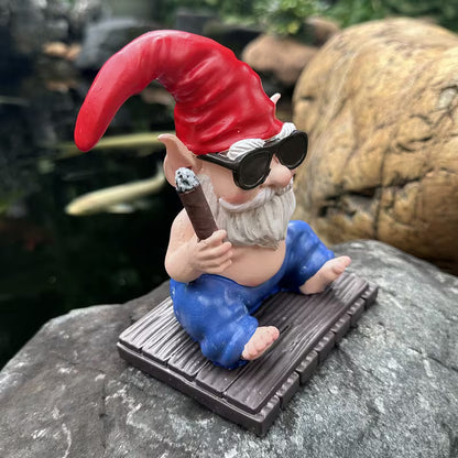 Nisse med en god cigar