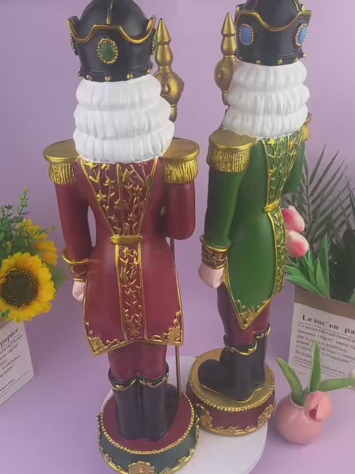 Klassisk julesoldat-nøddeknækker i imponerende 59 cm (Se video)