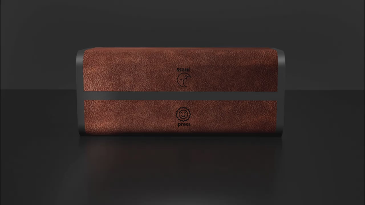 Medicinorganisator til to daglige doser – stilren, rummelig og rejseklar